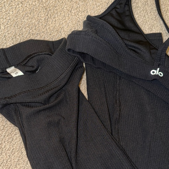 Ribbed Alo Black Leggings and Sports Bra Set - Picture 2 of 2